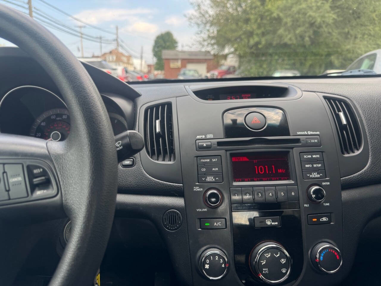 Used 2012 Kia Forte EX w/ Fuel Economy Pkg image 30