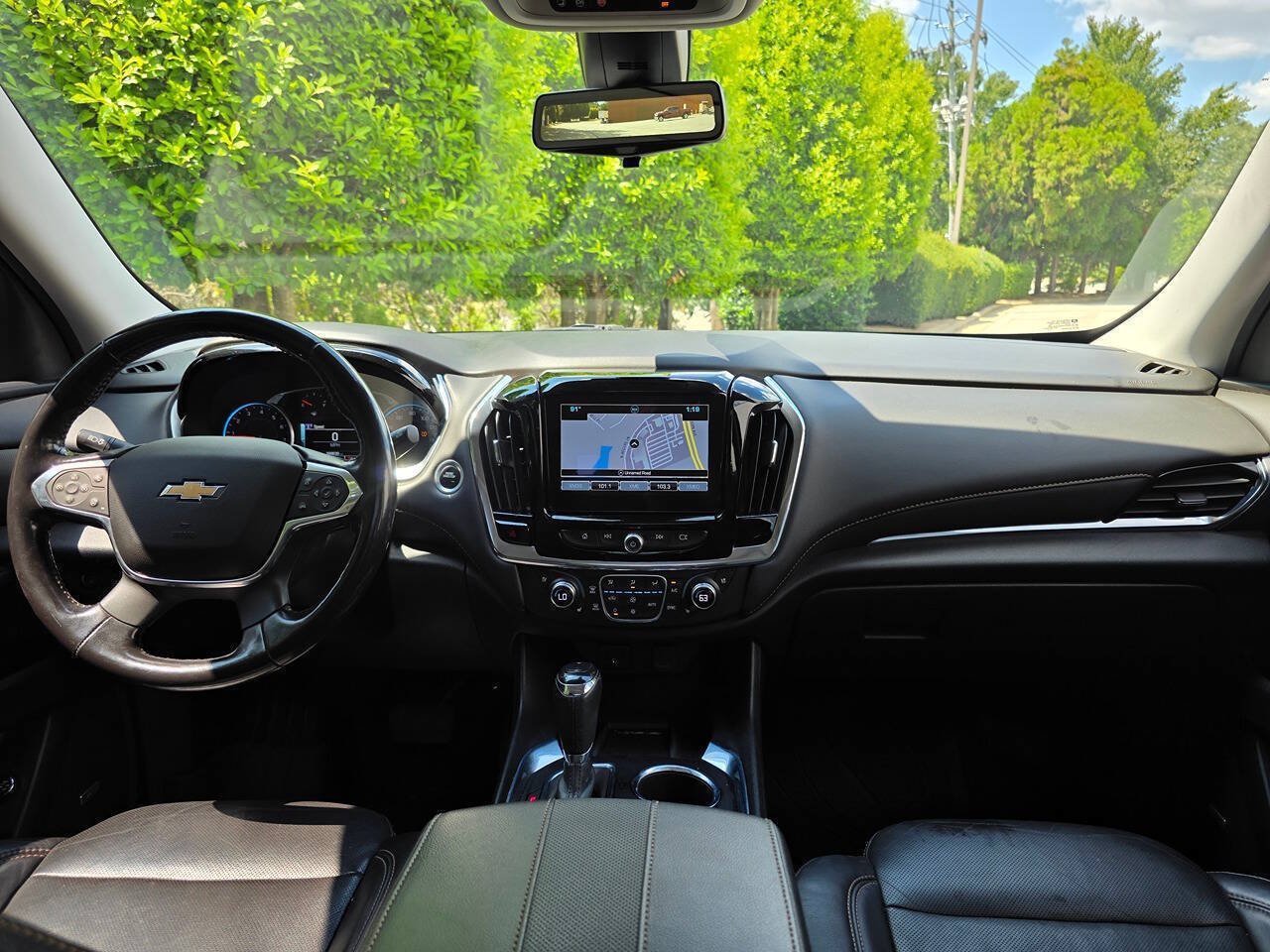 Used 2018 Chevrolet Traverse Premier w/ Redline Edition AWD/4WD image 16