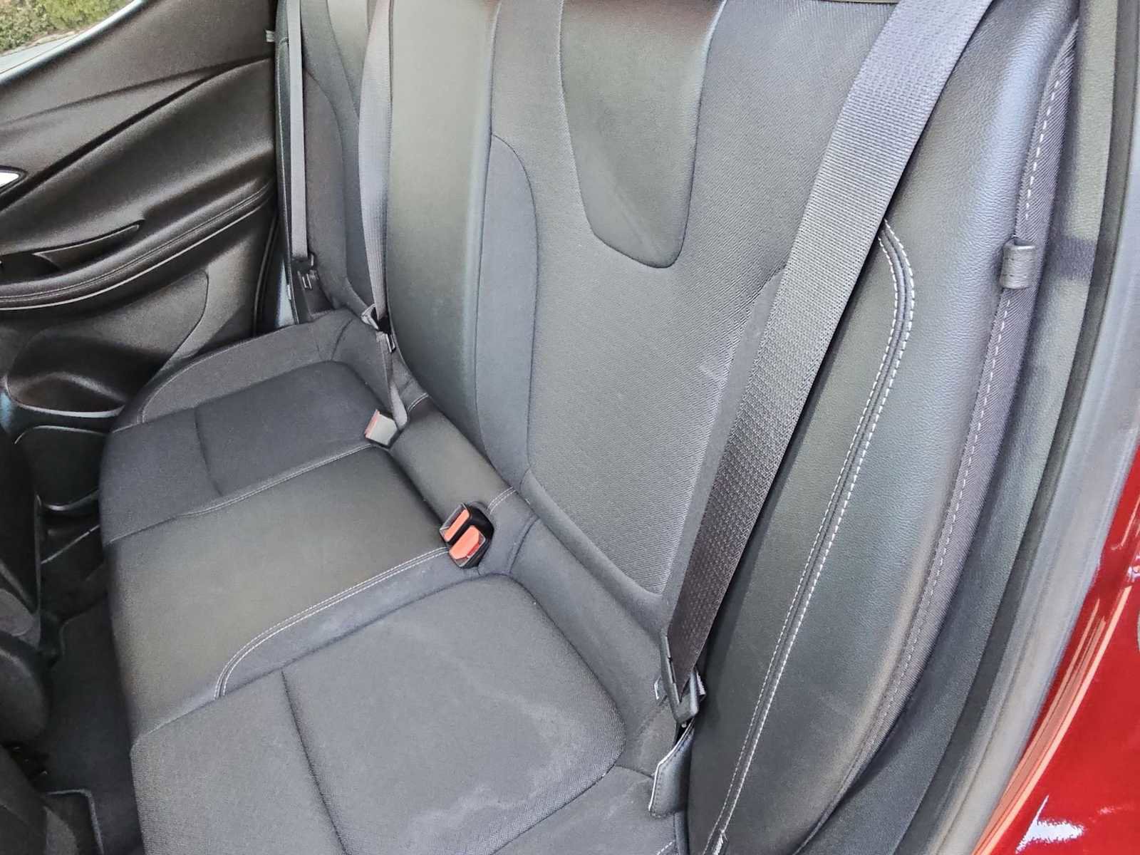 Certified 2023 Buick Encore GX Preferred w/ Cold Weather Comfort Package image 20