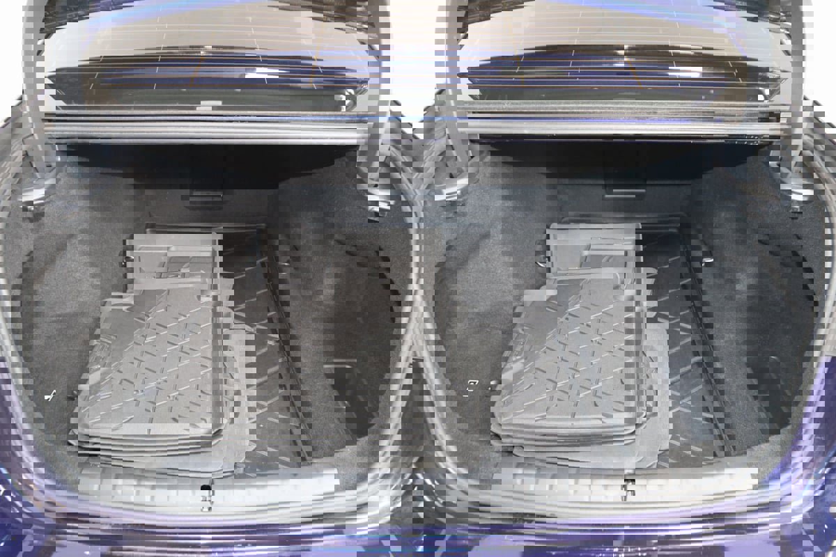 Used 2023 BMW 760i xDrive image 65