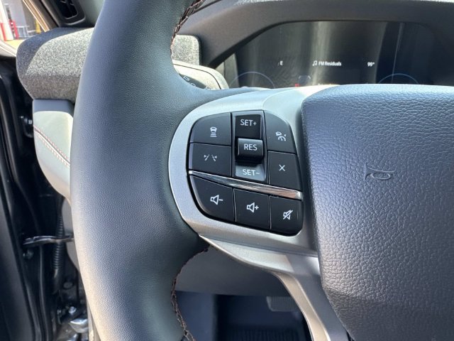 New 2027 Ford Explorer Active w/ Active Comfort Package RWD image 23