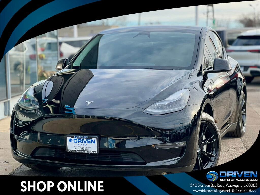 Used 2023 Tesla Model Y Long Range AWD/4WD image 1