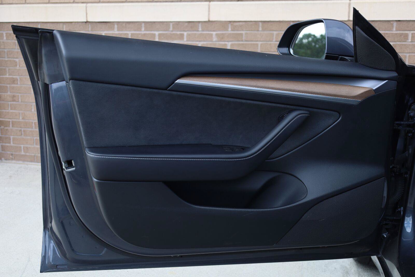 Used 2023 Tesla Model 3 Standard Range RWD image 15