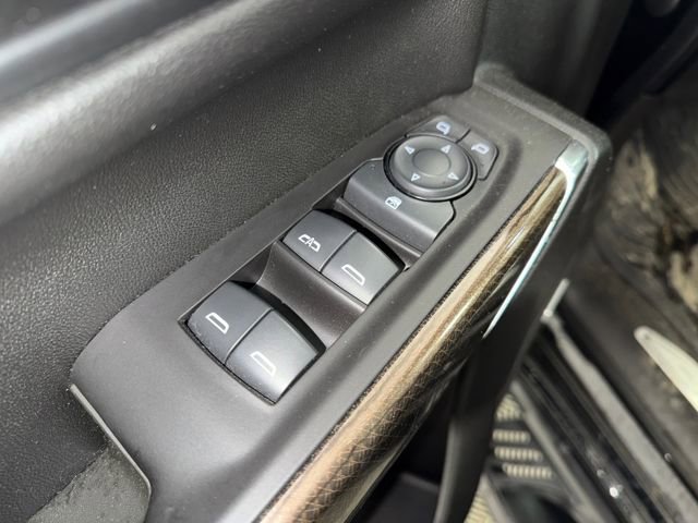 Used 2021 Chevrolet Silverado 1500 LT Trail Boss w/ Convenience Package II image 21