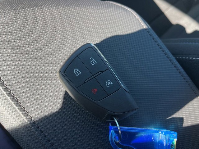 New 2026 Chevrolet Equinox EV LT image 38