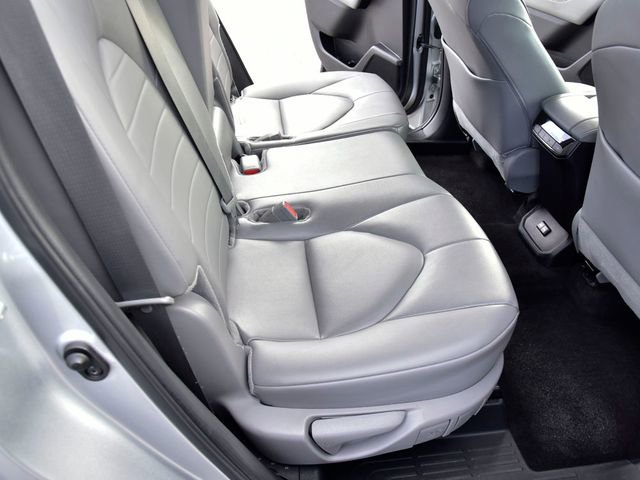 Certified 2024 Toyota Highlander XLE image 15