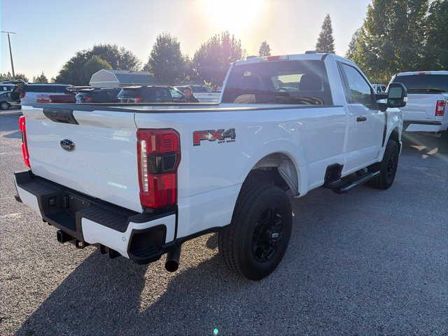 Used 2025 Ford F250 XL w/ STX Appearance Package AWD/4WD image 5