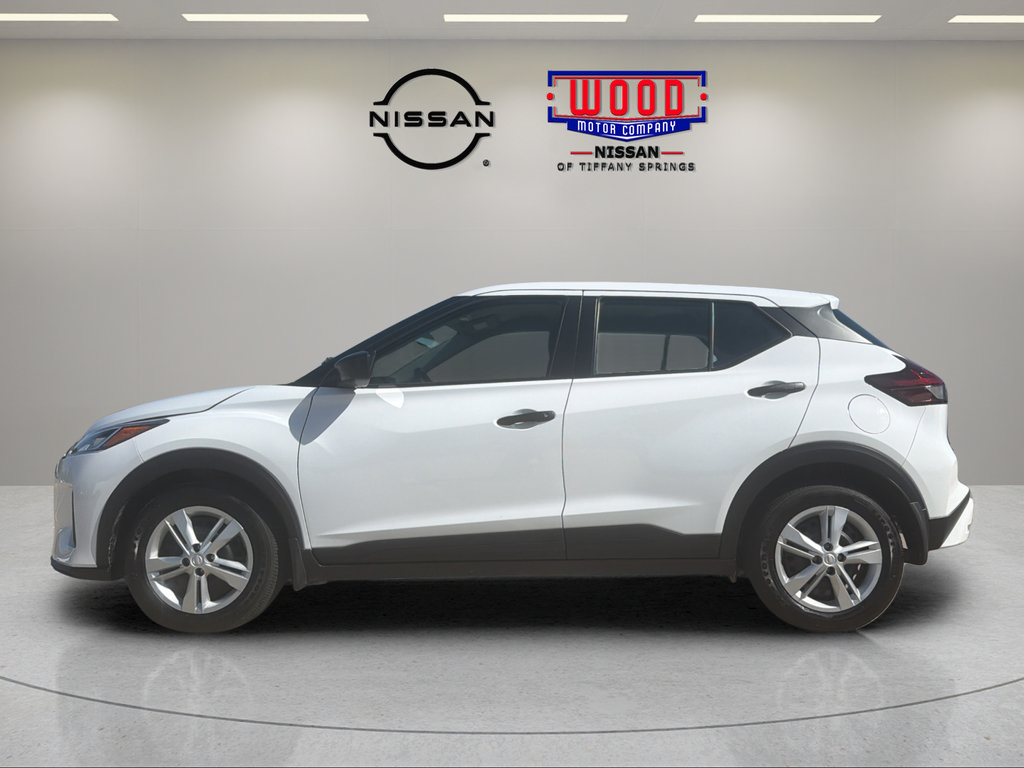 Certified 2025 Nissan Kicks Play S FWD image 5