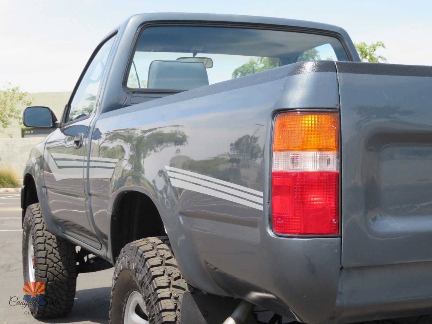 Used 1992 Toyota Pickup Deluxe AWD/4WD image 25