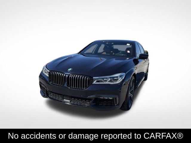 Used 2019 BMW 750i image 2