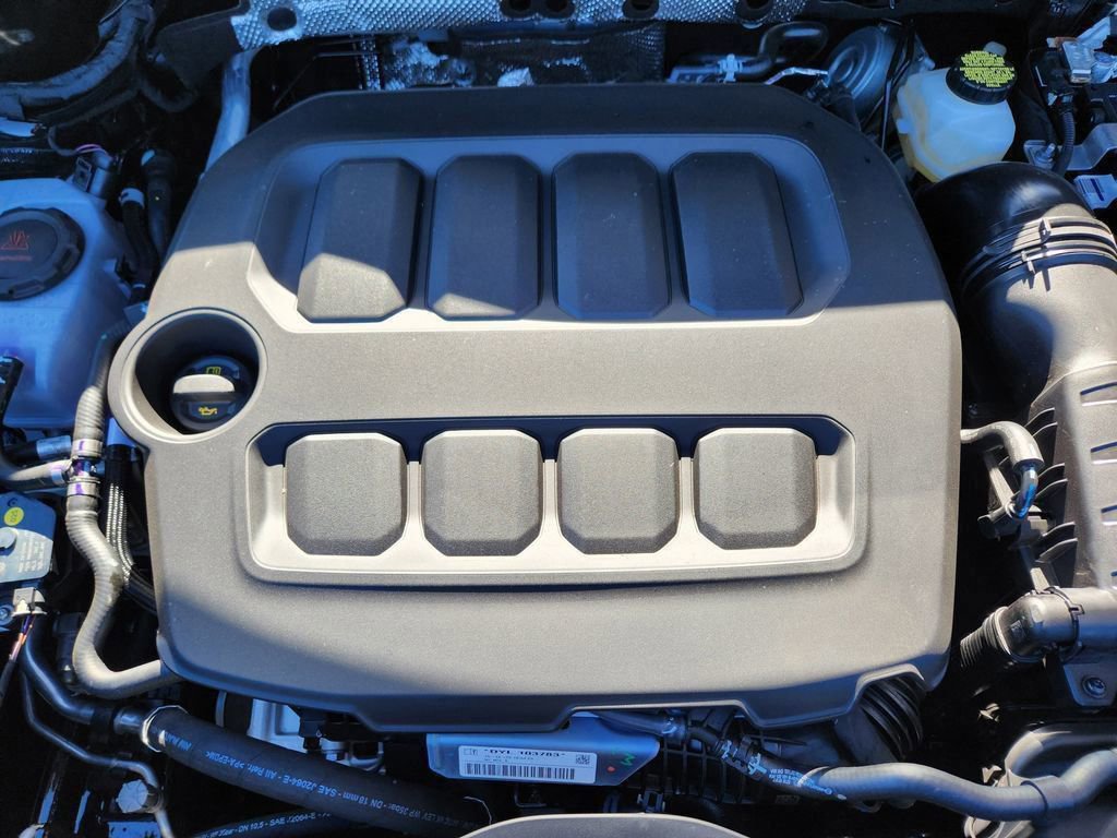 New 2026 Volkswagen Tiguan SE R-Line image 19