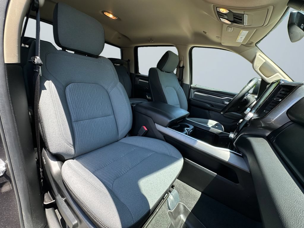 Used 2020 RAM 1500 Big Horn AWD/4WD image 15