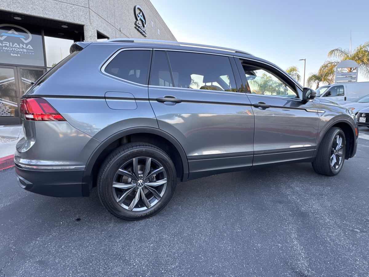 Used 2022 Volkswagen Tiguan SE image 5