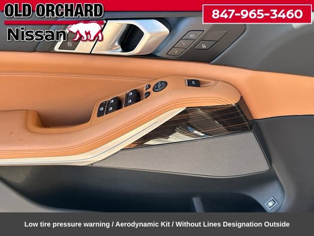 Used 2024 BMW X5 xDrive50e w/ M Sport Package AWD/4WD image 10