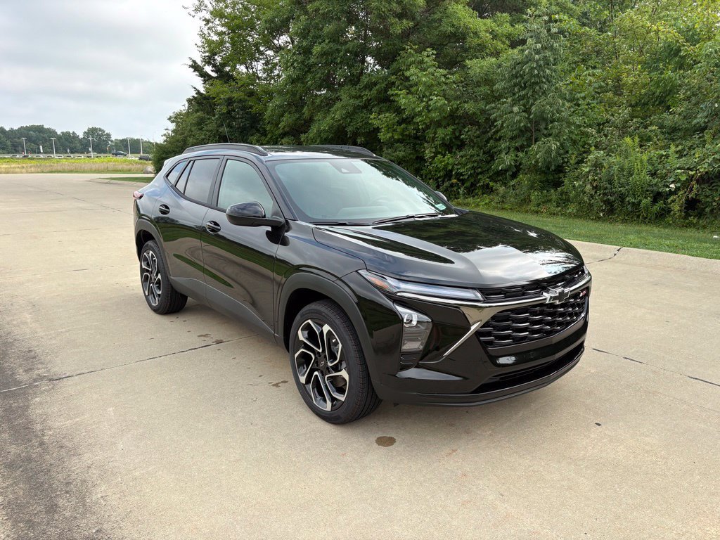 New 2026 Chevrolet Trax RS w/ Driver Confidence Package FWD image 11