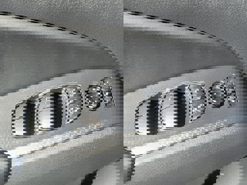 Certified 2025 Nissan Altima 2.5 S image 33