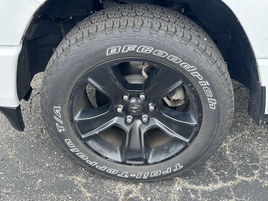 Used 2020 RAM 1500 Big Horn AWD/4WD image 9