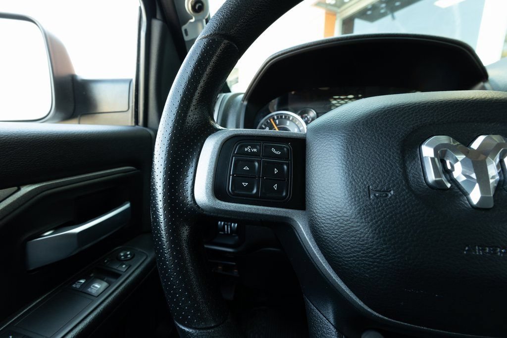 Used 2019 RAM 5500 Tradesman RWD image 23