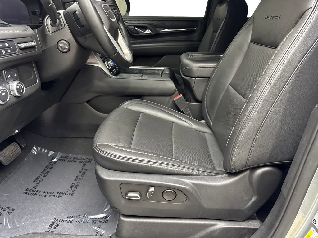 Used 2023 GMC Yukon Denali image 27