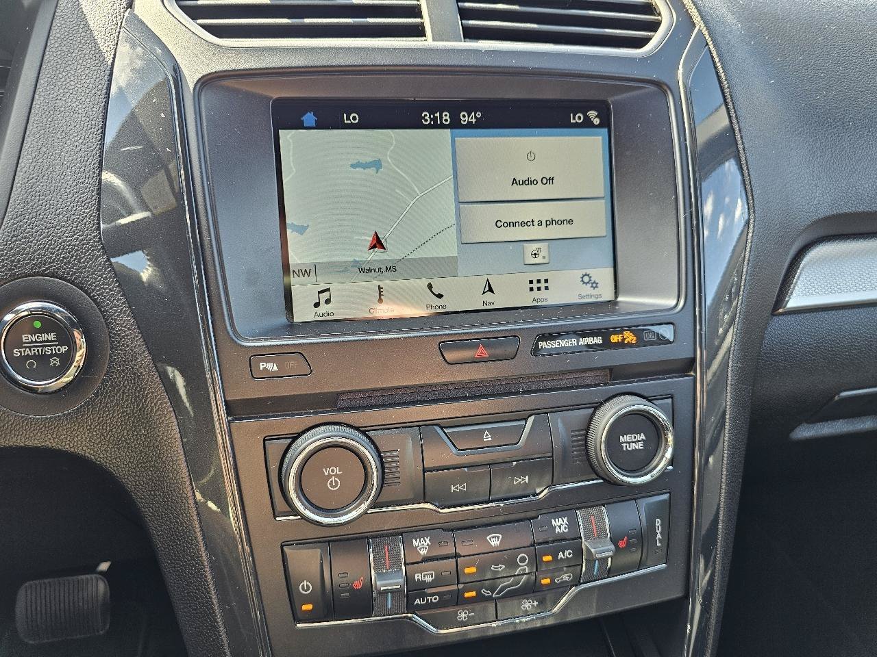Used 2018 Ford Explorer XLT w/ Equipment Group 202A AWD/4WD image 50