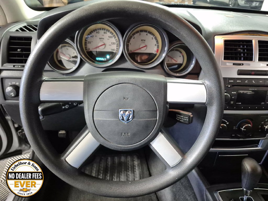 Used 2010 Dodge Charger SXT RWD image 11