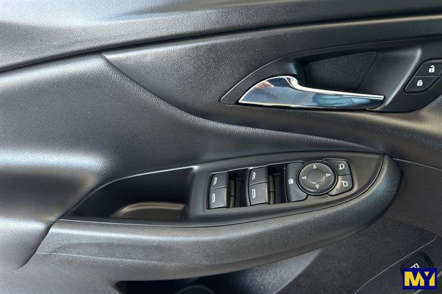 Used 2018 Chevrolet Volt Premier w/ Driver Confidence Package image 11