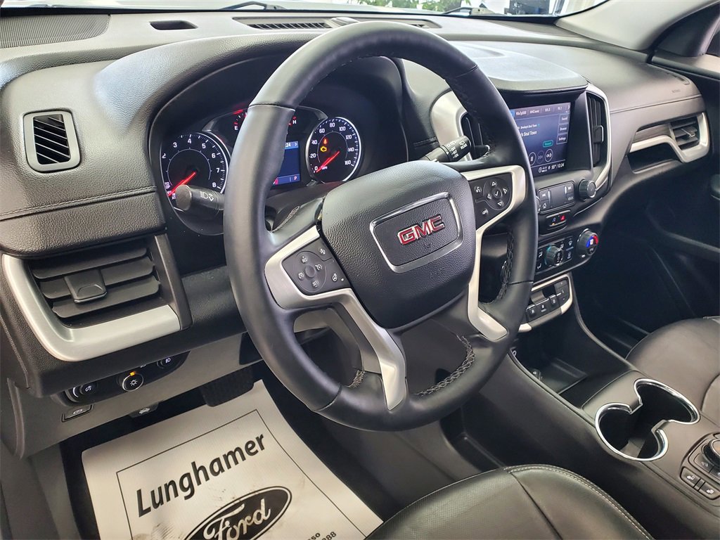 Used 2024 GMC Terrain SLT image 11