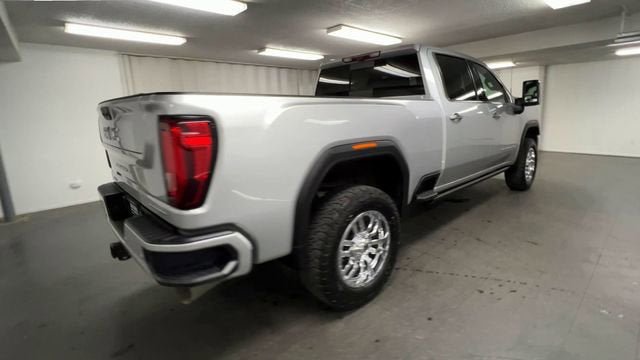 Used 2023 GMC Sierra 2500 Denali w/ Denali Ultimate Package image 8