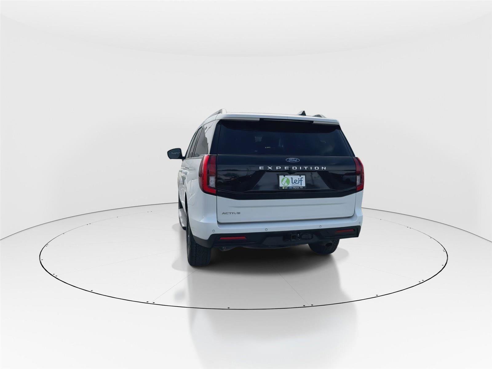 Used 2025 Ford Expedition Active image 7
