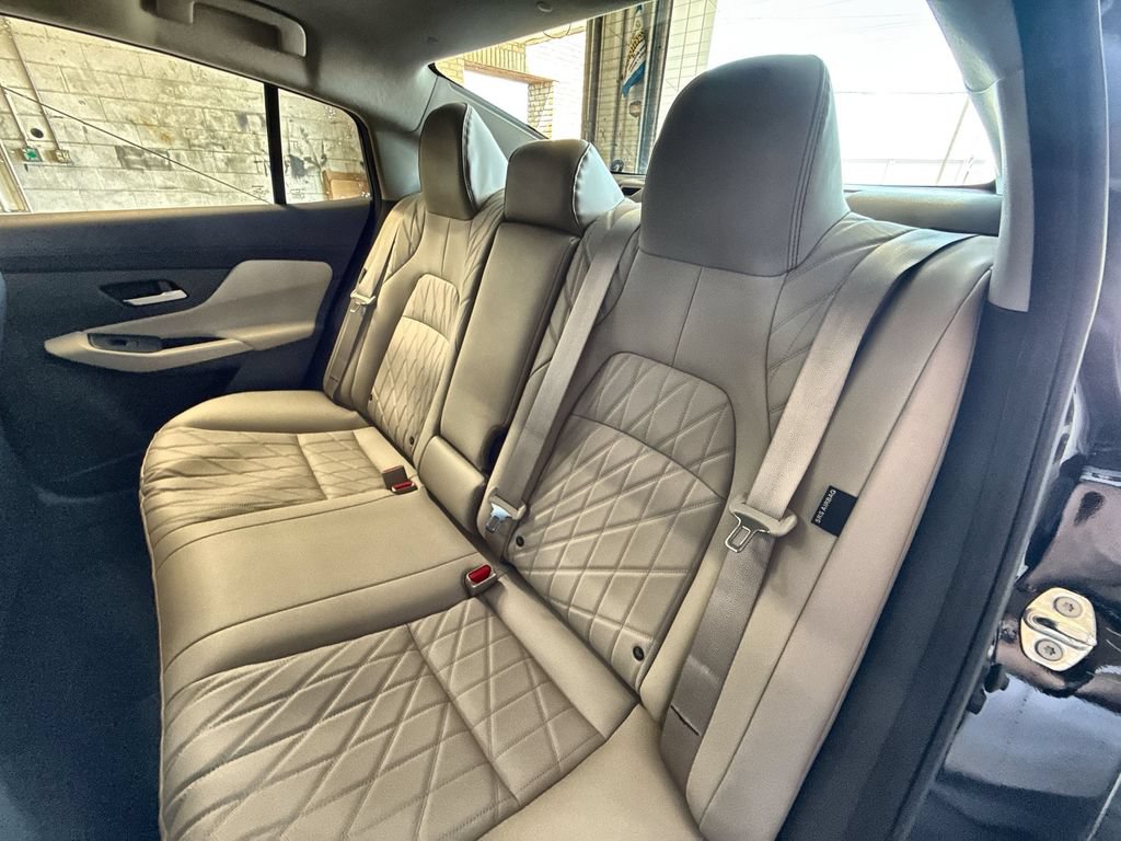 New 2026 Nissan Sentra SL w/ Floor Mat Package FWD image 25