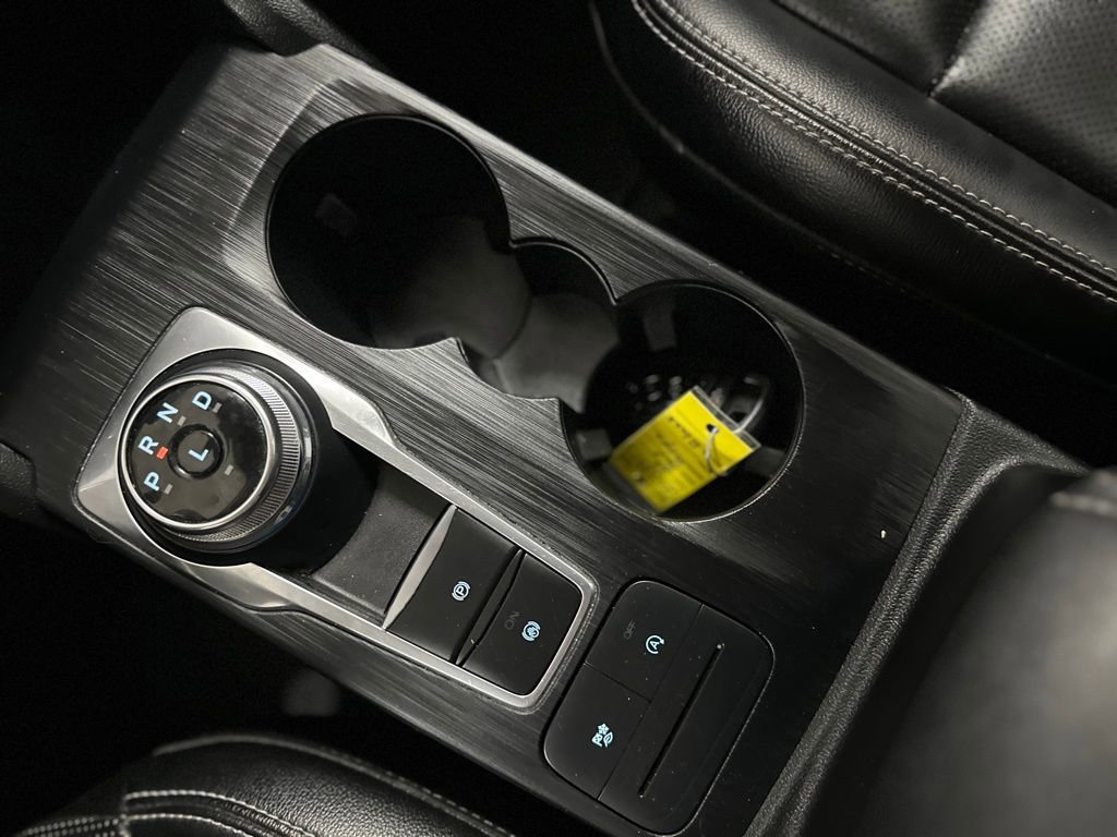 Certified 2022 Ford Escape SEL image 18