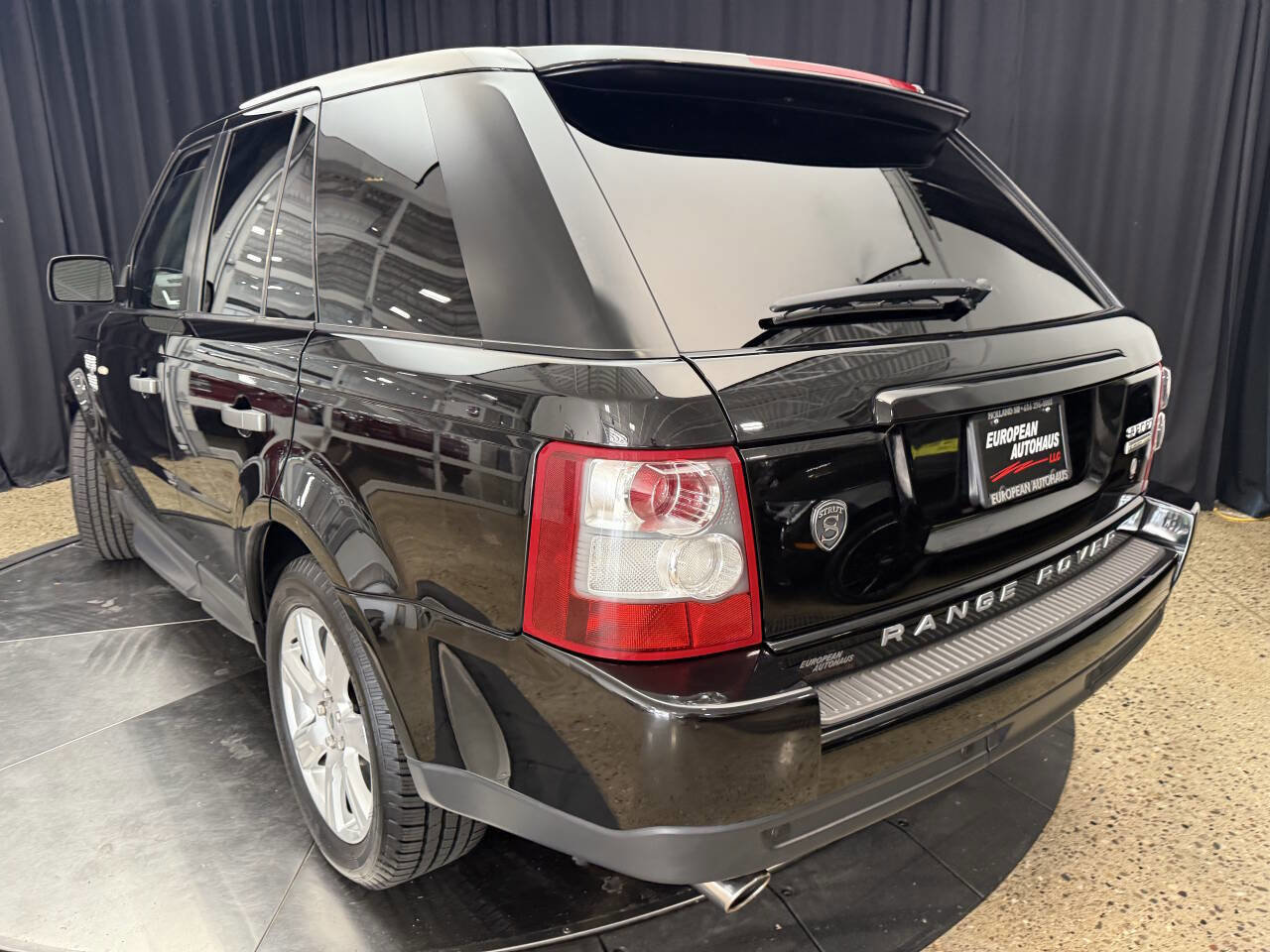 Used 2009 Land Rover Range Rover Sport Supercharged image 6