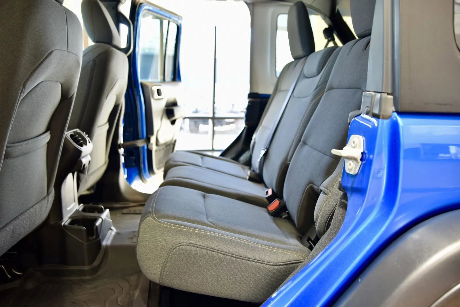 Used 2024 Jeep Wrangler Willys image 20