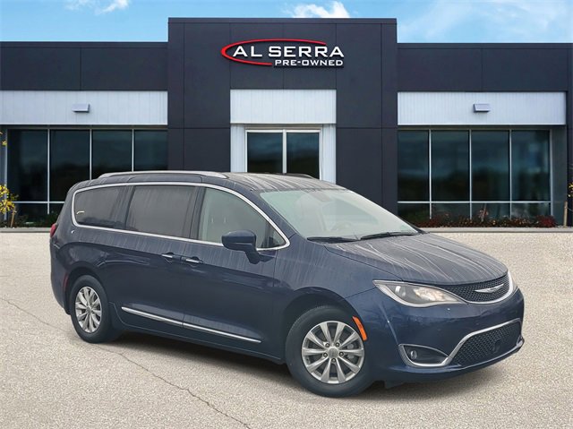 Used 2019 Chrysler Pacifica Touring-L w/ Advanced Safetytec Group
