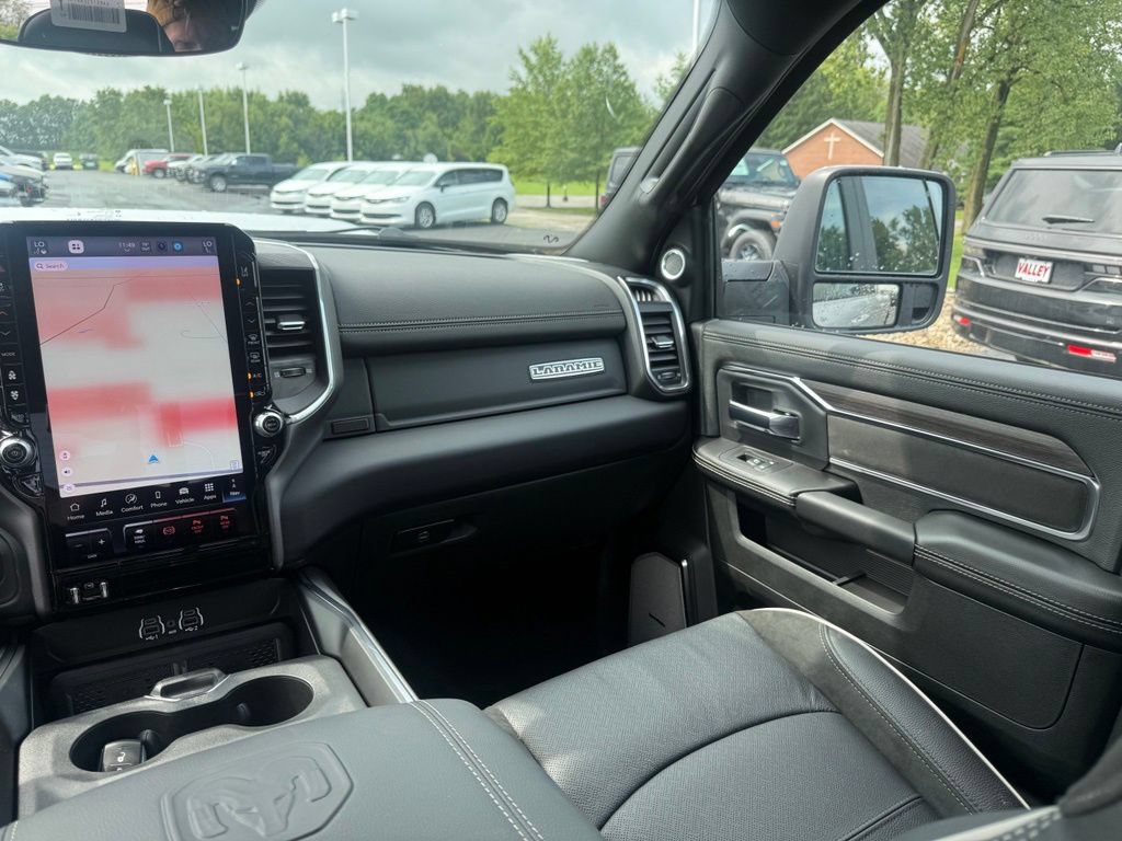 New 2026 RAM 2500 Laramie AWD/4WD image 49