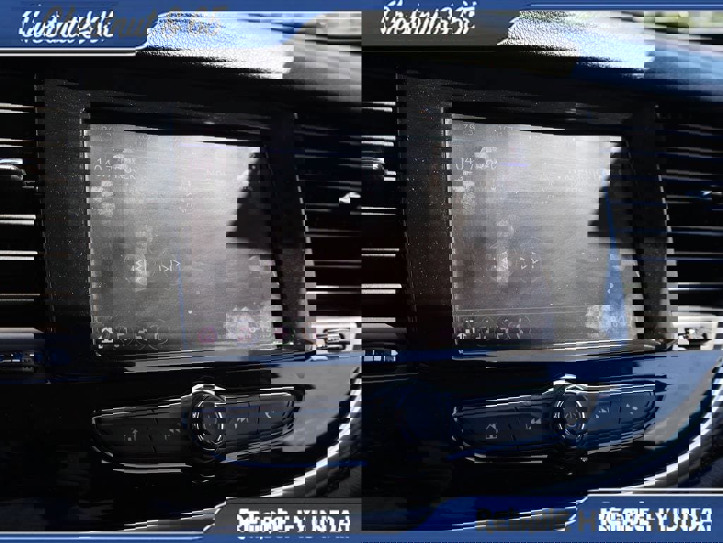 Used 2022 Buick Encore Preferred w/ Safety Package image 35