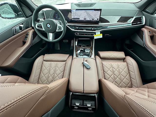 New 2026 BMW X5 xDrive40i w/ M Sport Package image 6