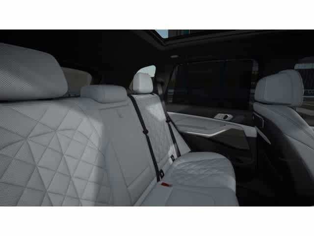 Used 2026 BMW X5 xDrive40i w/ M Sport Package AWD/4WD image 12
