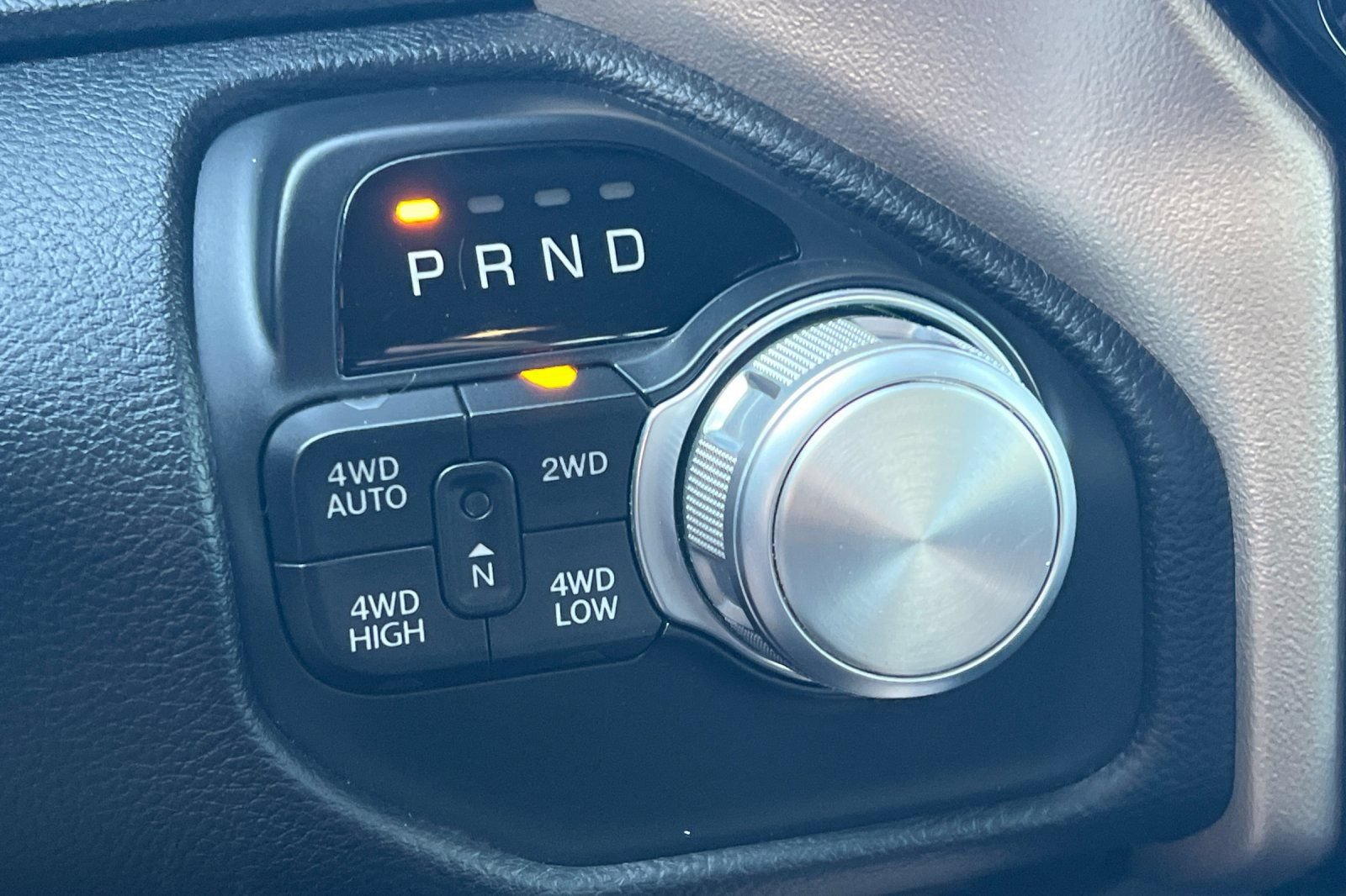 Used 2019 RAM 1500 Laramie AWD/4WD image 22
