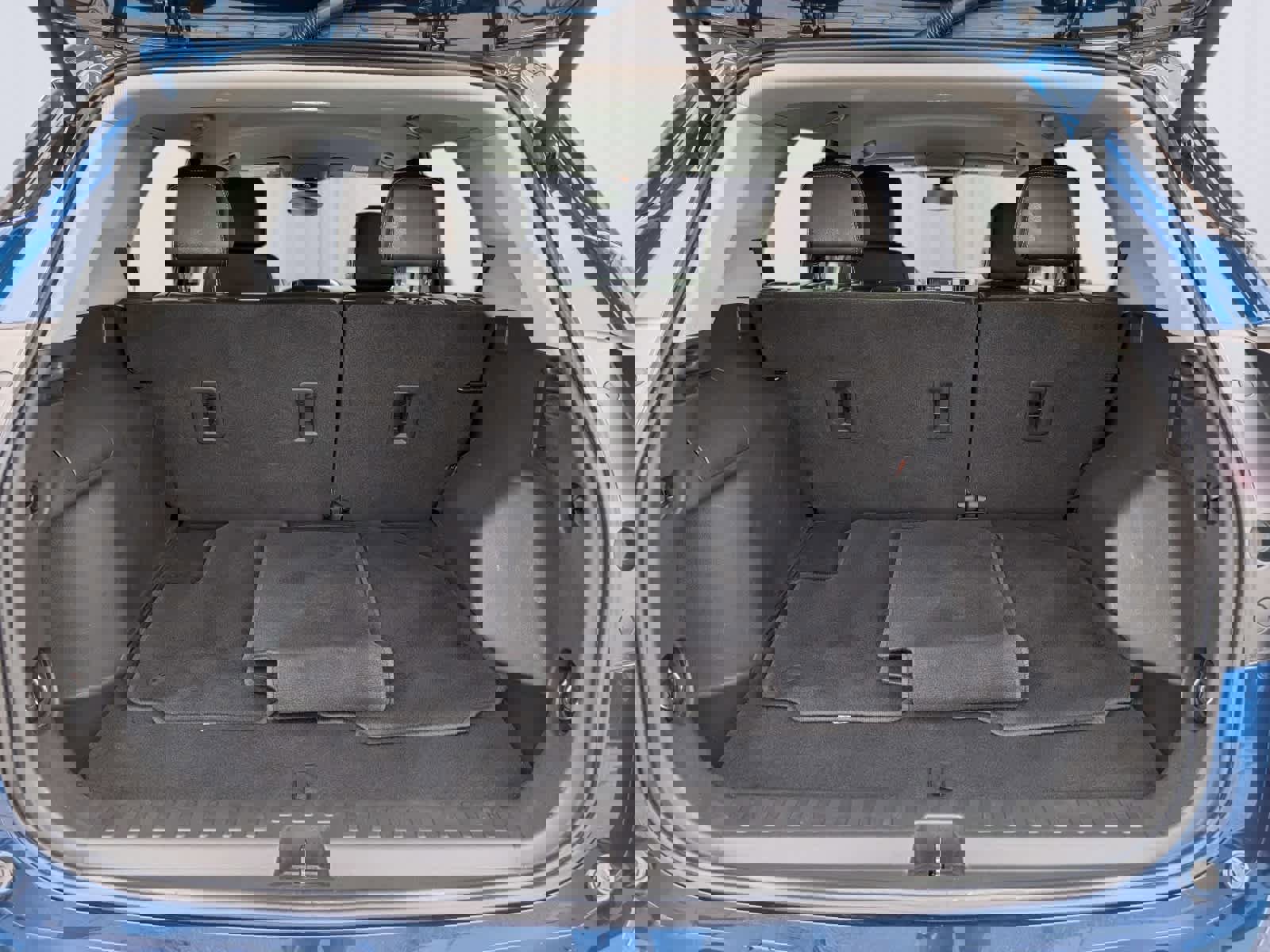 Certified 2021 GMC Terrain SLT w/ Infotainment Package II image 12