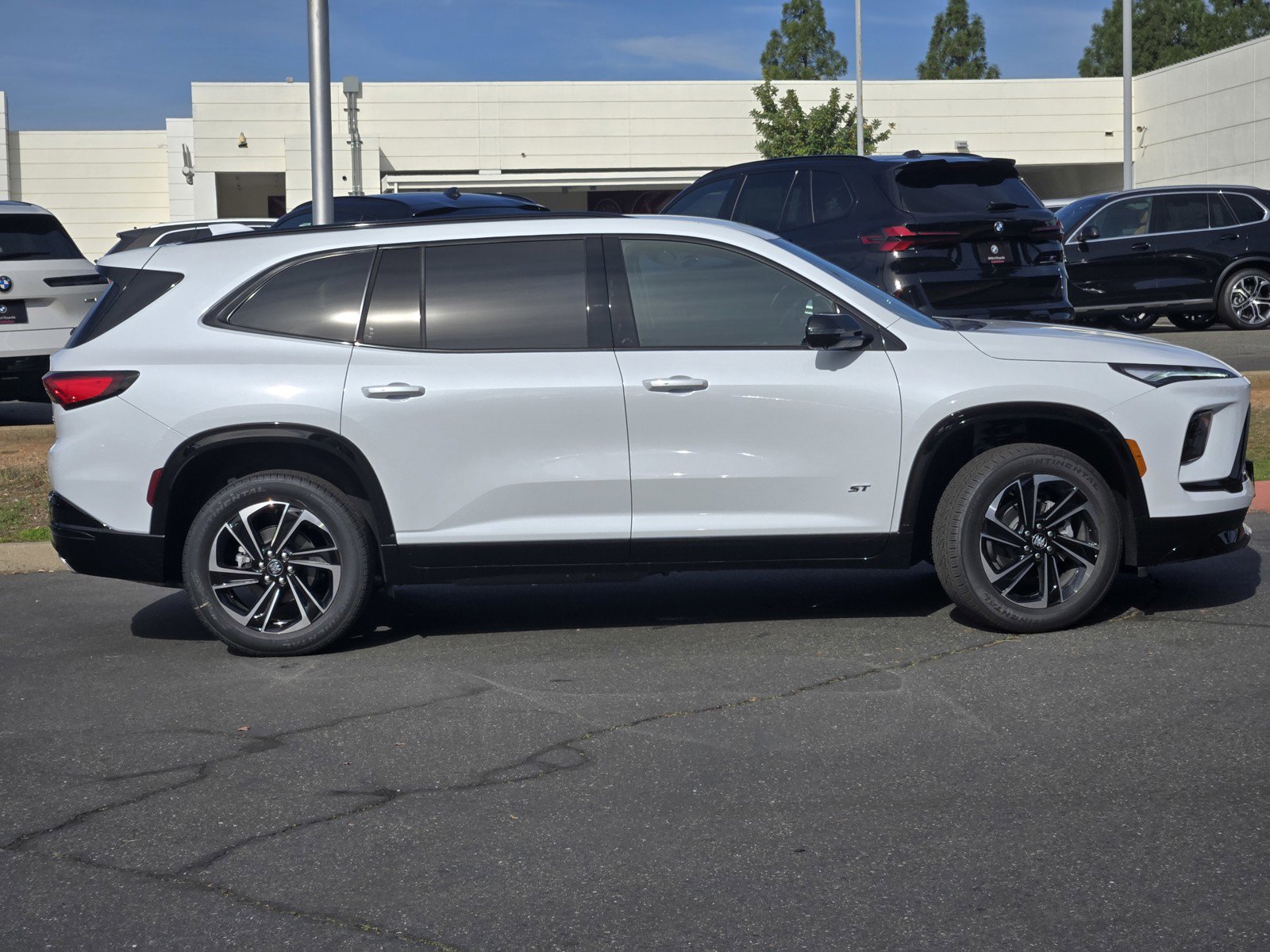 New 2026 Buick Enclave Sport Touring image 3