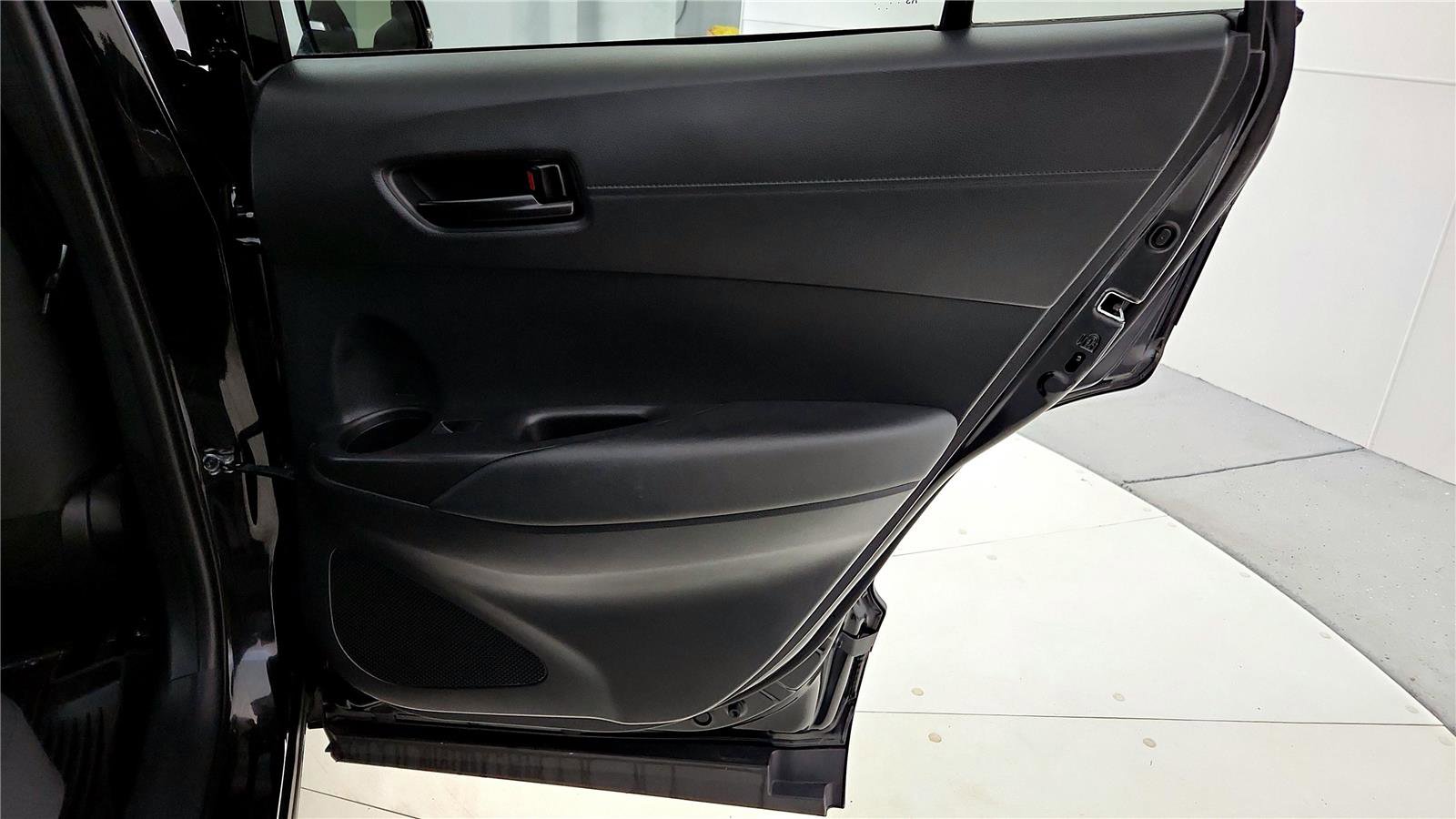 Used 2024 Toyota Corolla Cross Nightshade image 19