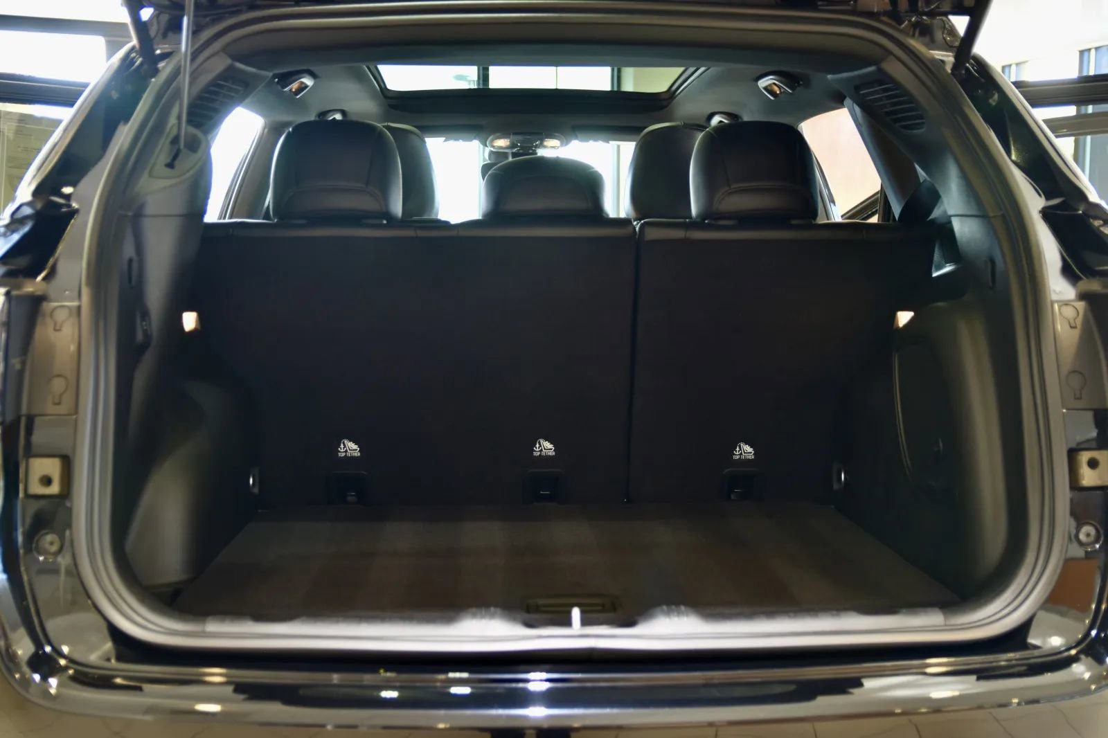 Used 2023 Jeep Compass Trailhawk w/ Trailhawk Elite Group image 23