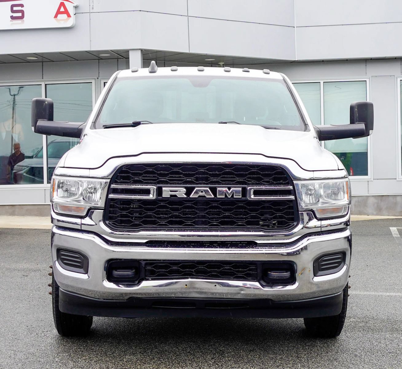 Used 2021 RAM 3500 Tradesman AWD/4WD image 10