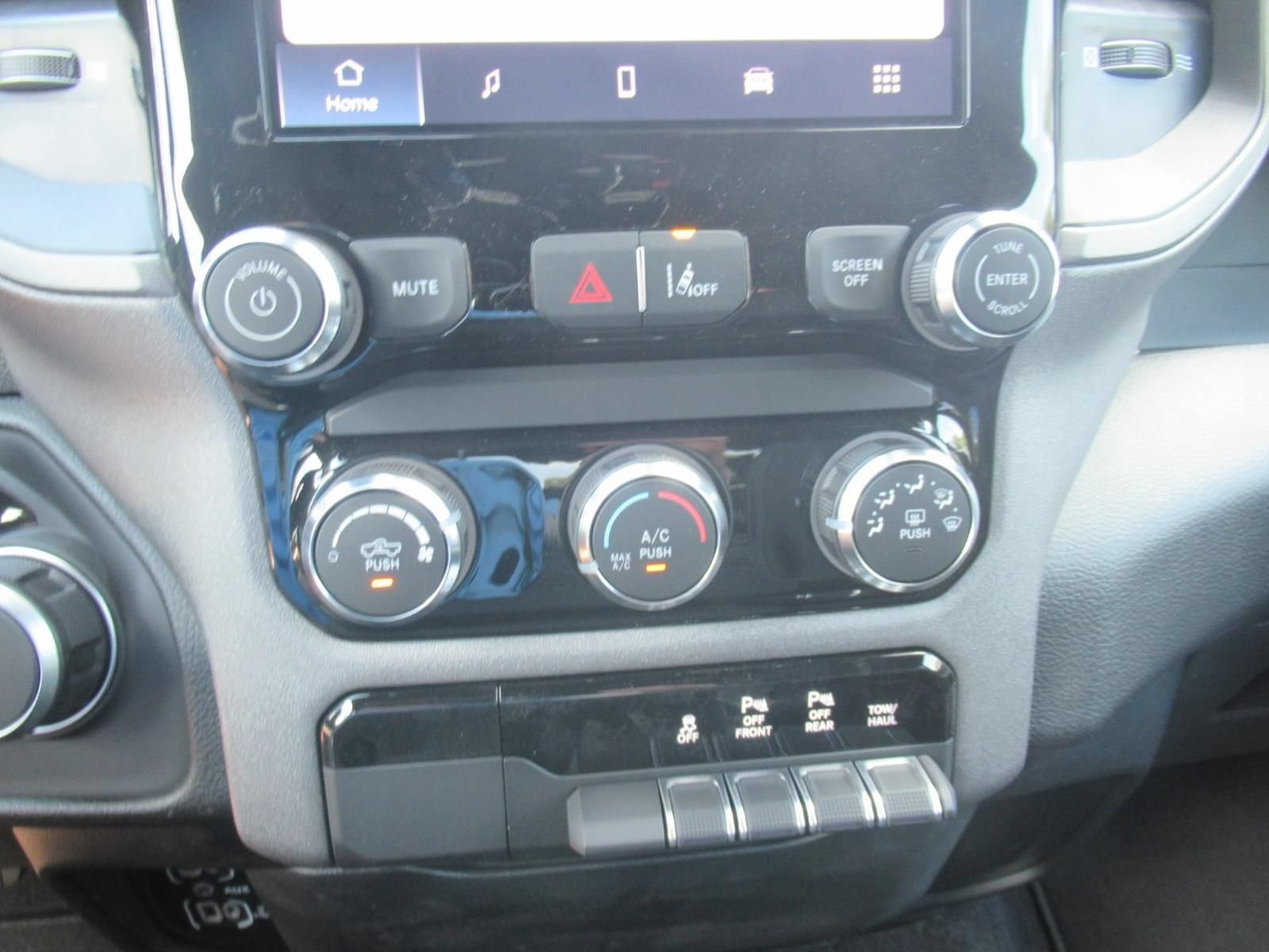 New 2026 RAM 1500 Express RWD image 26