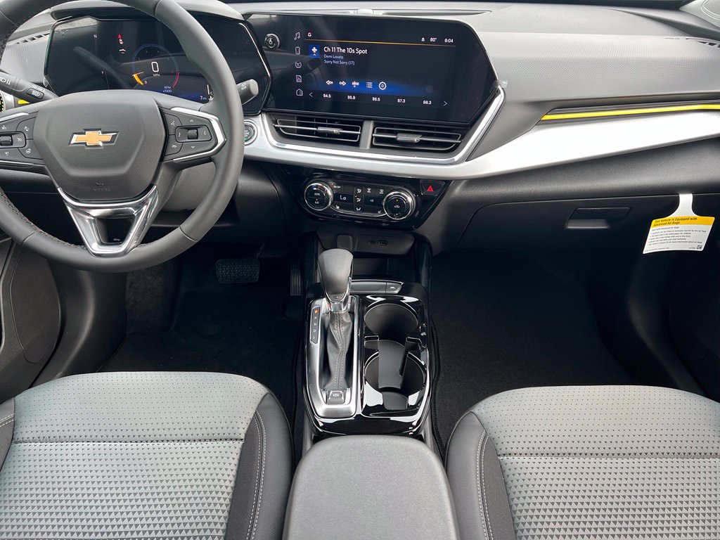 New 2026 Chevrolet Trax LT w/ Driver Confidence Package FWD image 12