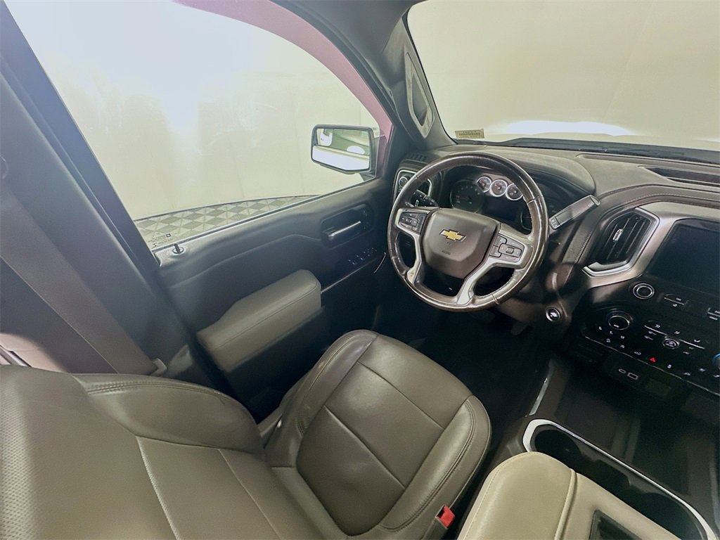 Used 2019 Chevrolet Silverado 1500 LTZ image 9