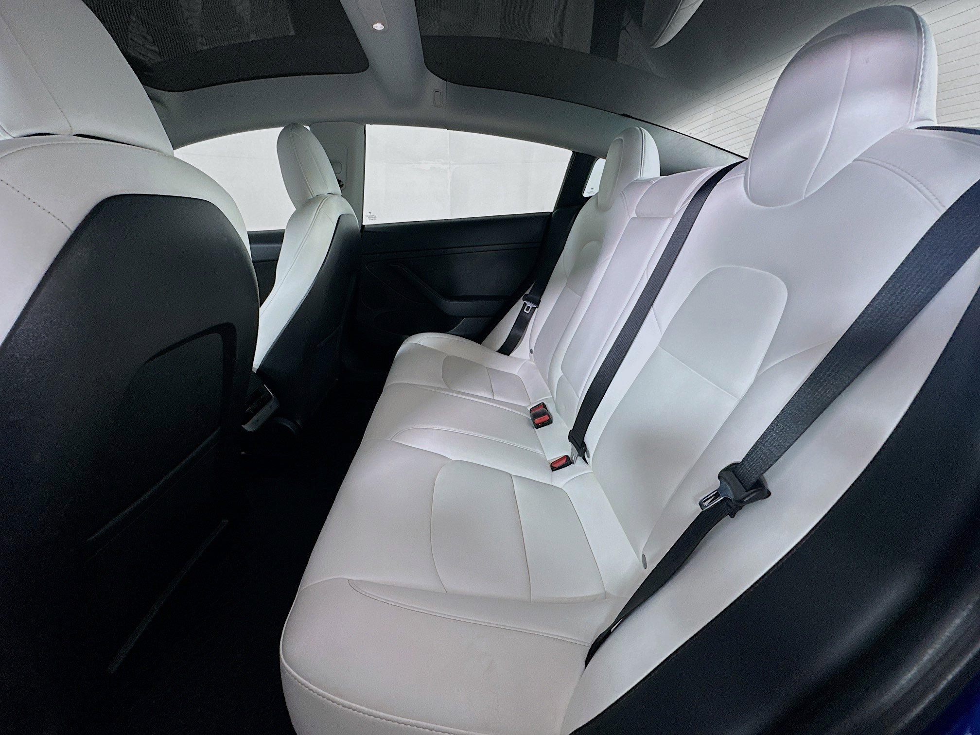 Used 2021 Tesla Model 3 Performance image 28