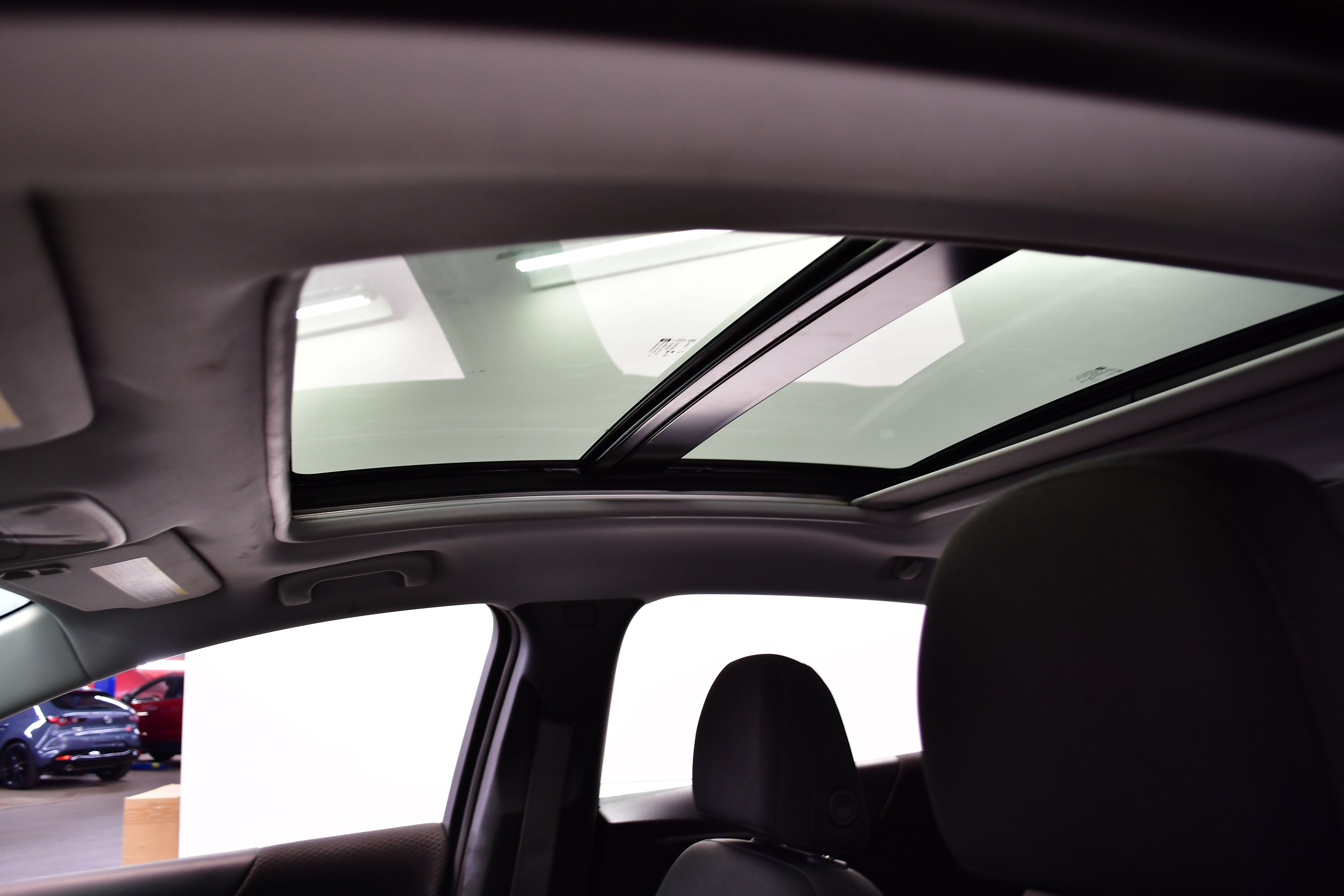 Used 2024 Chevrolet Malibu LT image 23