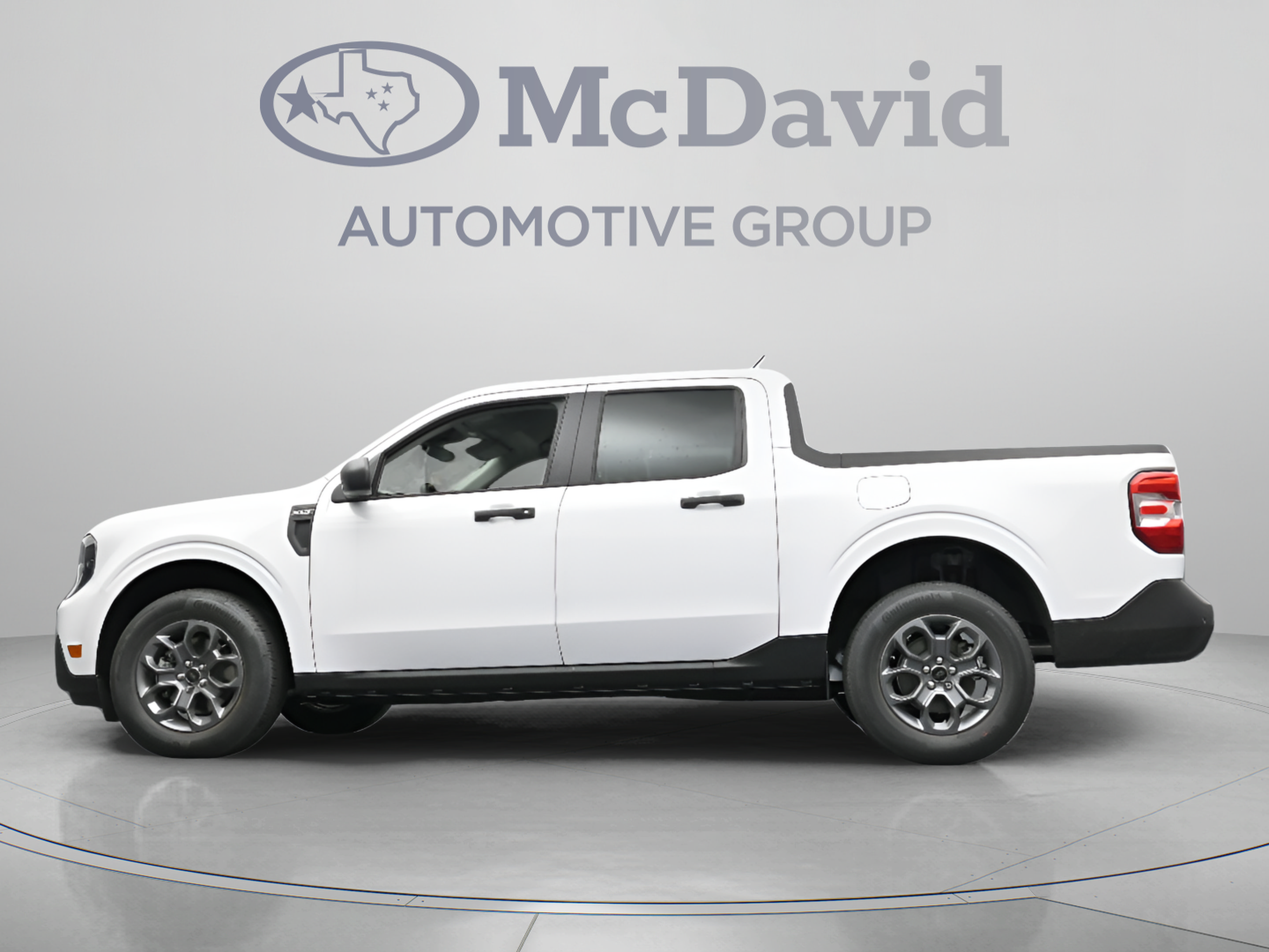 Used 2025 Ford Maverick XLT FWD image 13